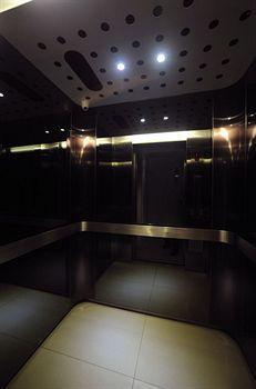 60 West Hong Kong