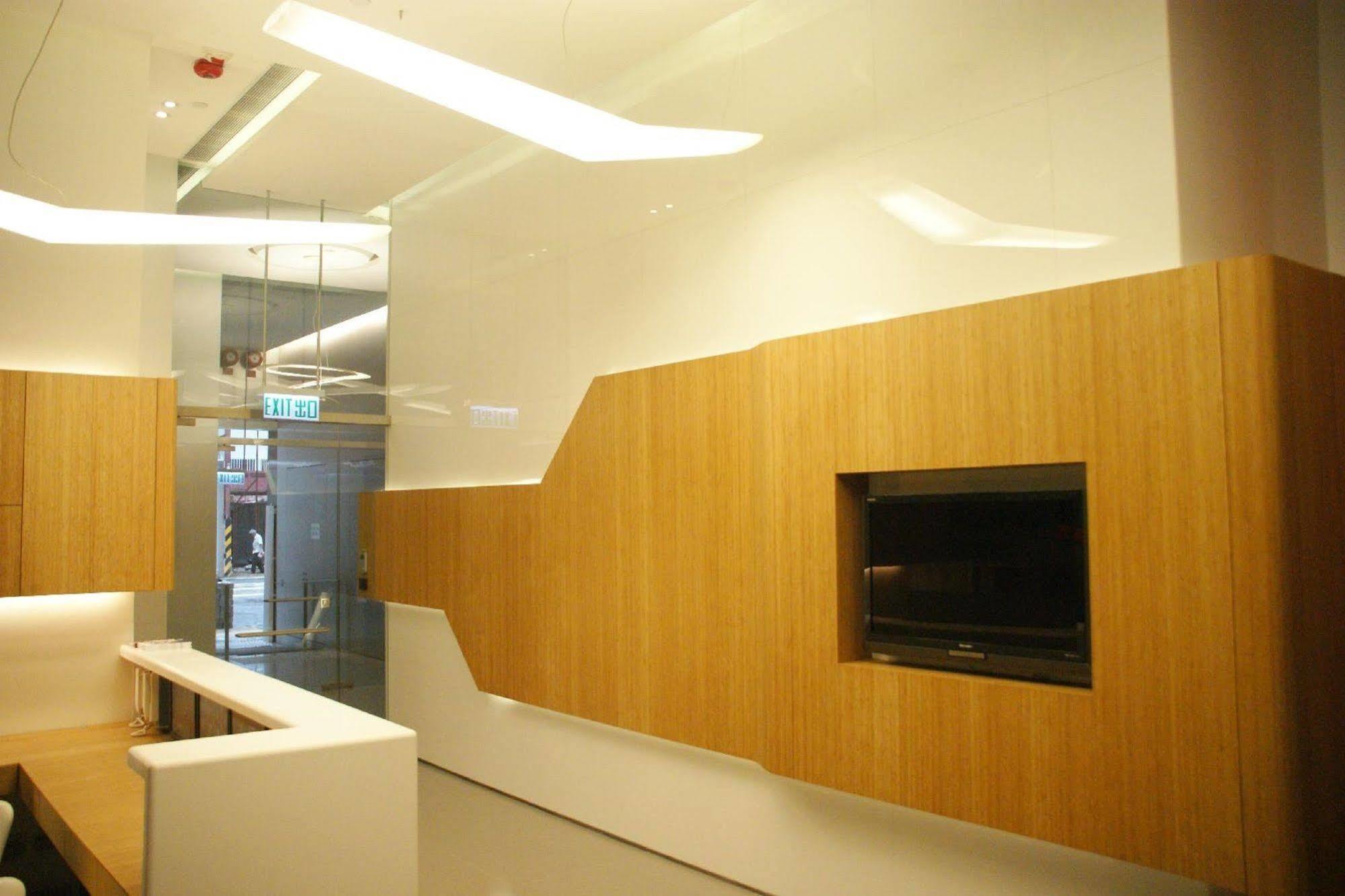 60 West 4*